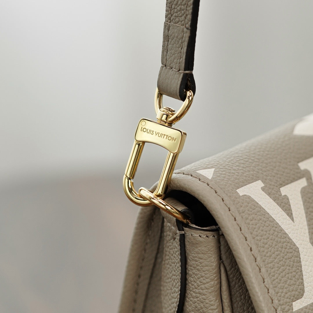 루이비통 앙프렝뜨 다이앤 크림