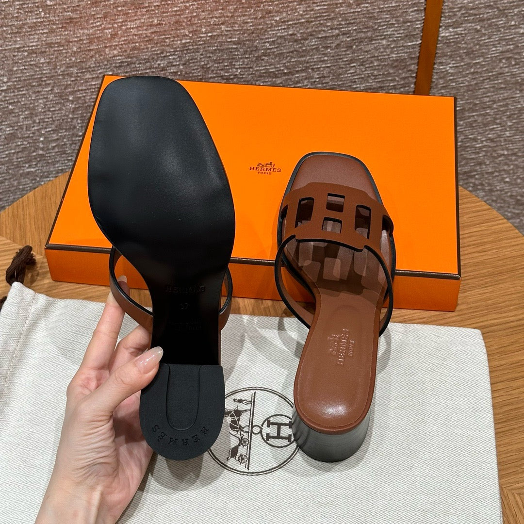 에르메스 Izzy 이지 60 샌들
