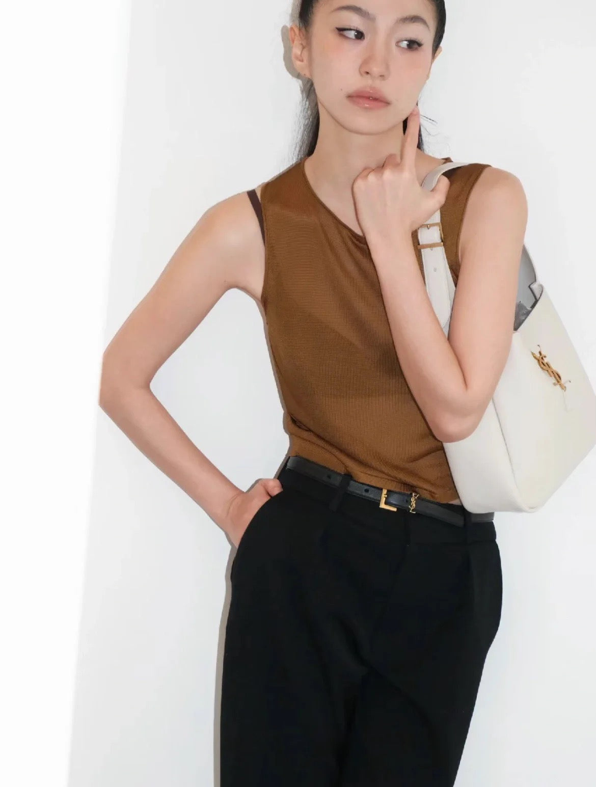 생로랑 LE 5À7 호보 스몰