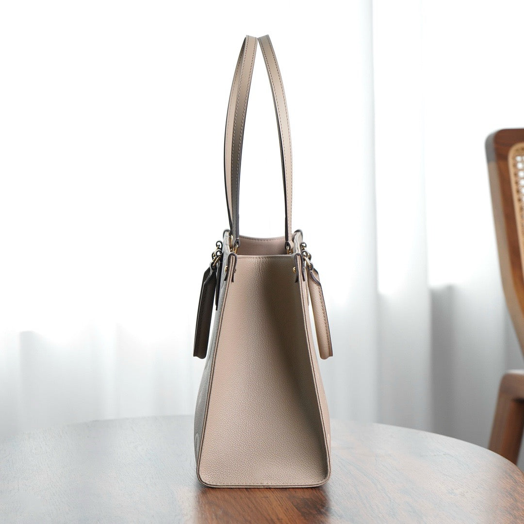 루이비통 앙프렝뜨 온더고 MM