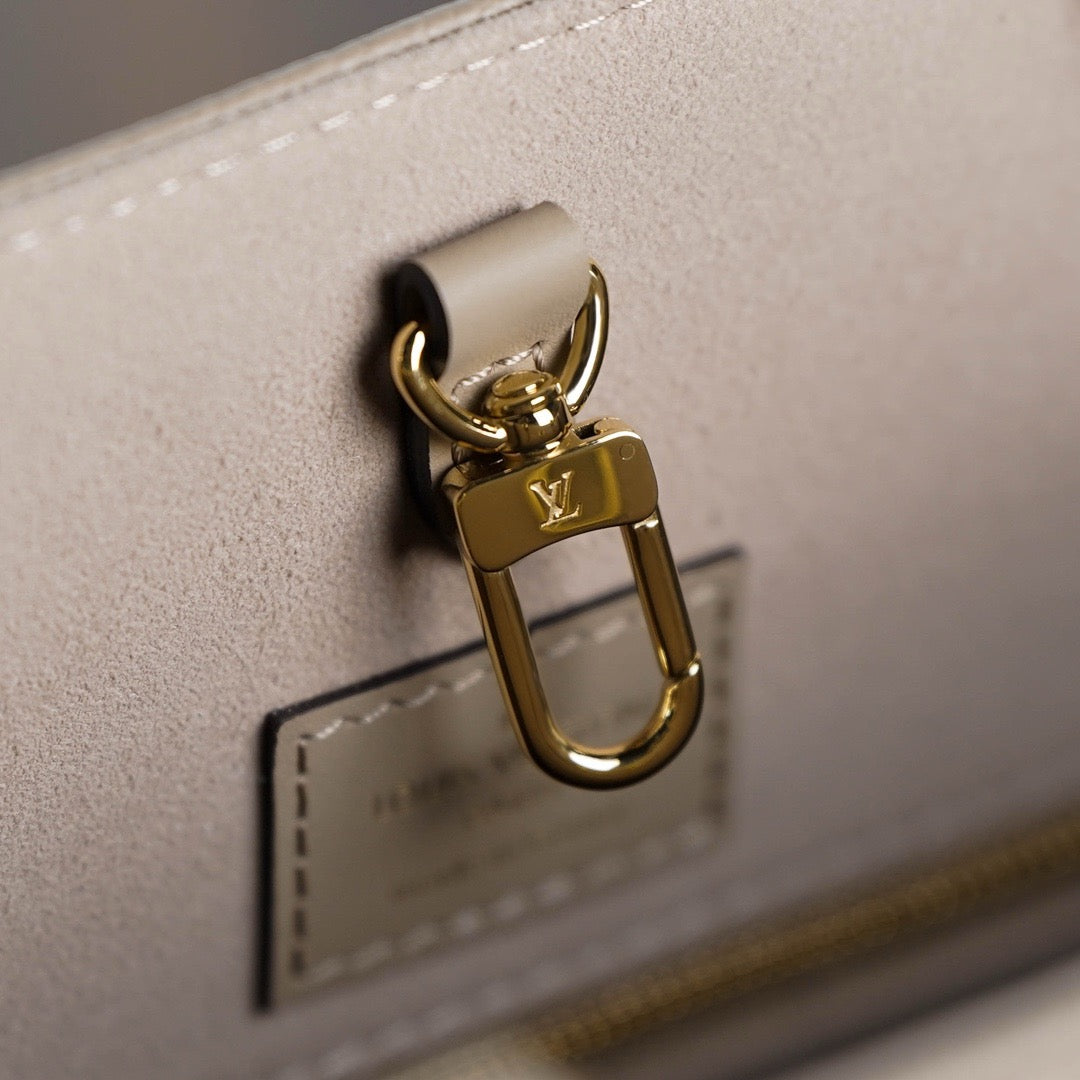 루이비통 앙프렝뜨 온더고 MM