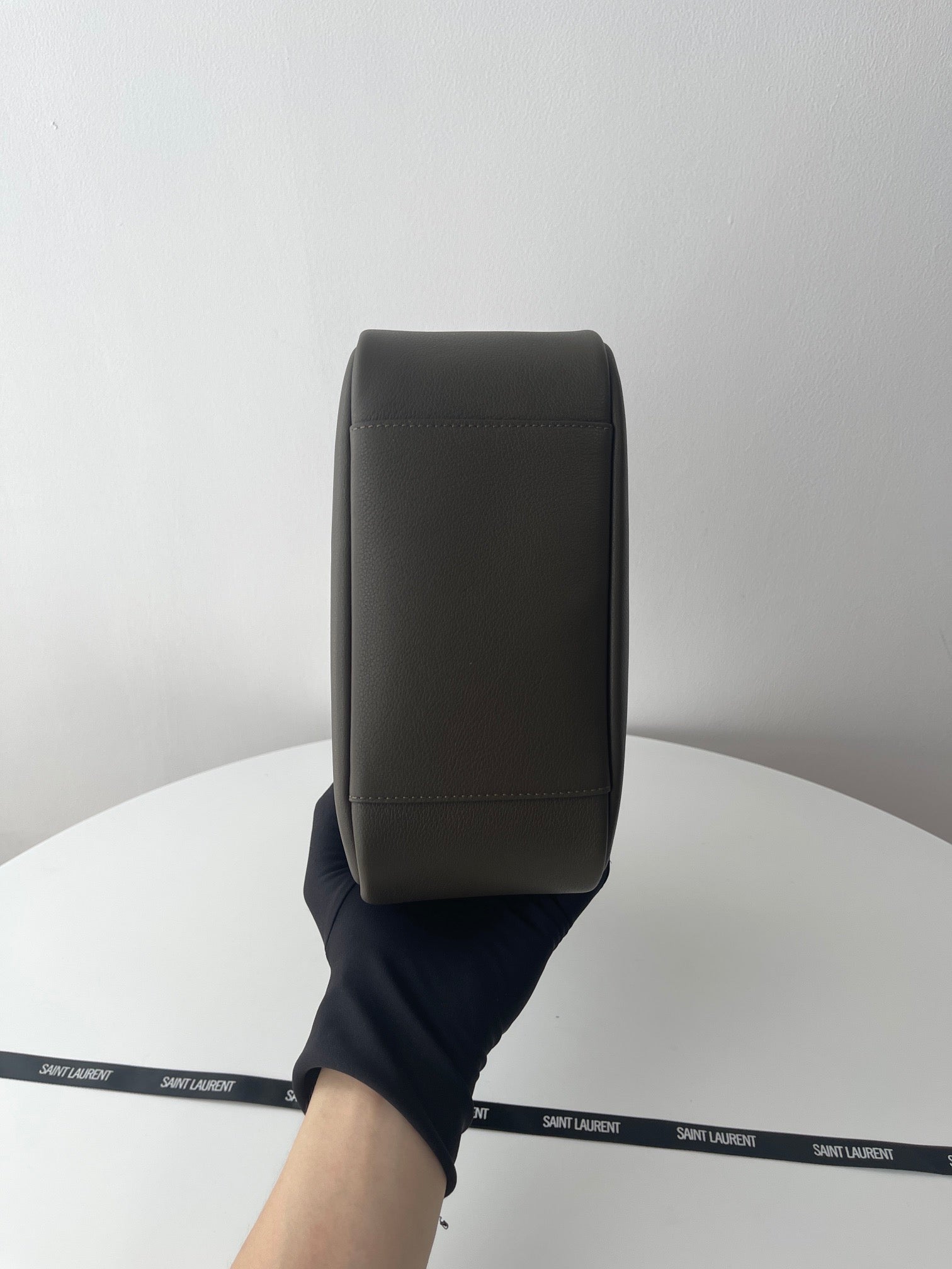 생로랑 LE 5À7 호보 스몰