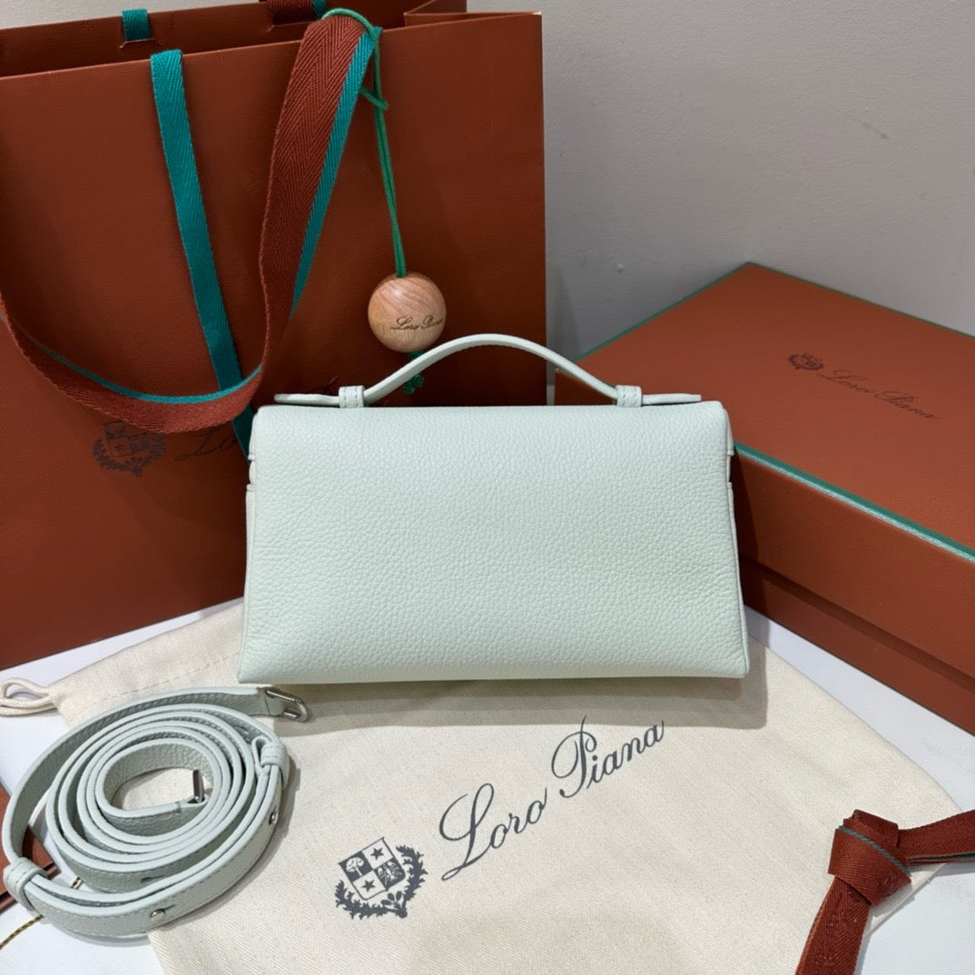 로로피아나 엑스트라 포켓 L19 은장