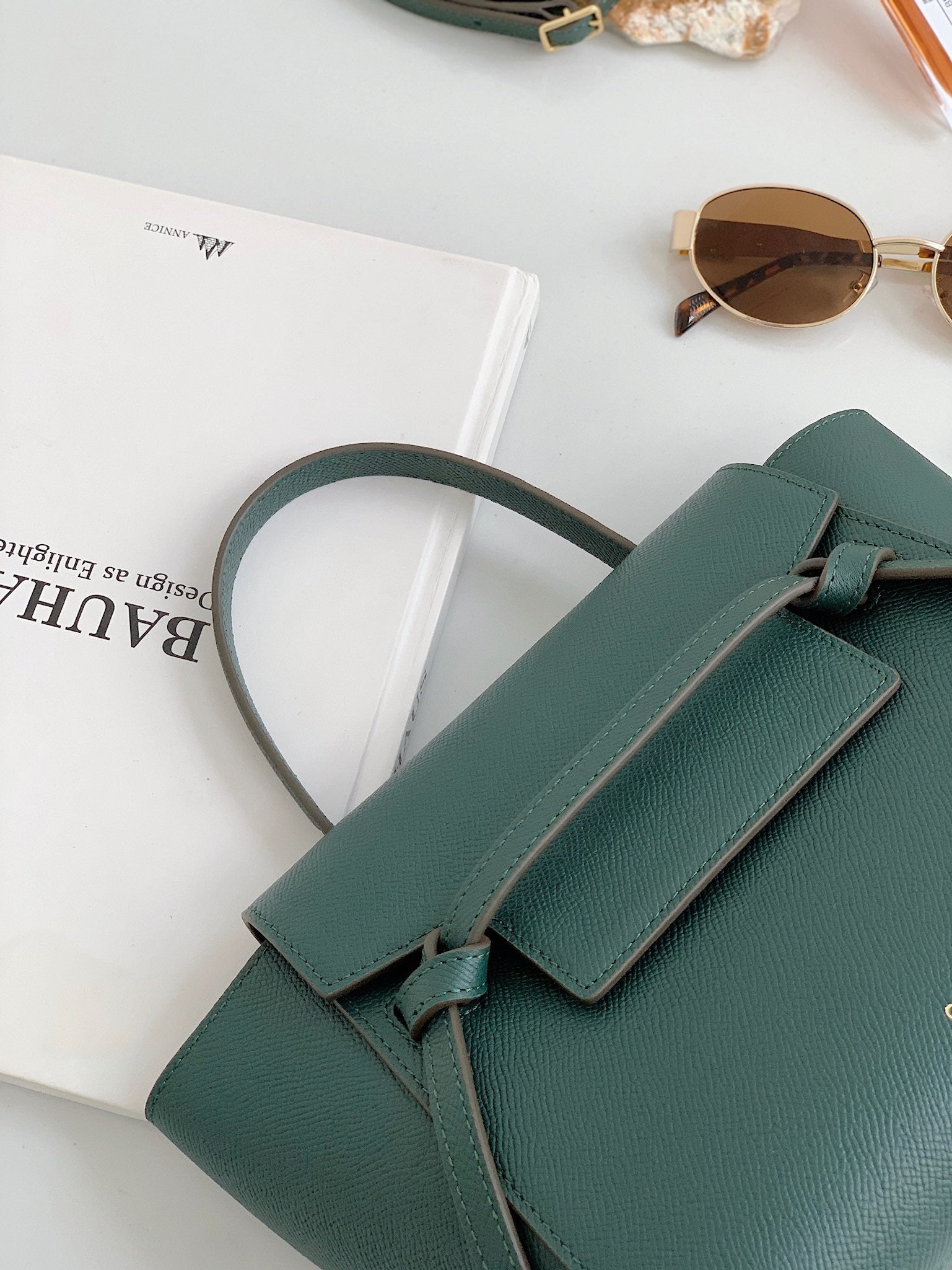 셀린느 벨트백 나노