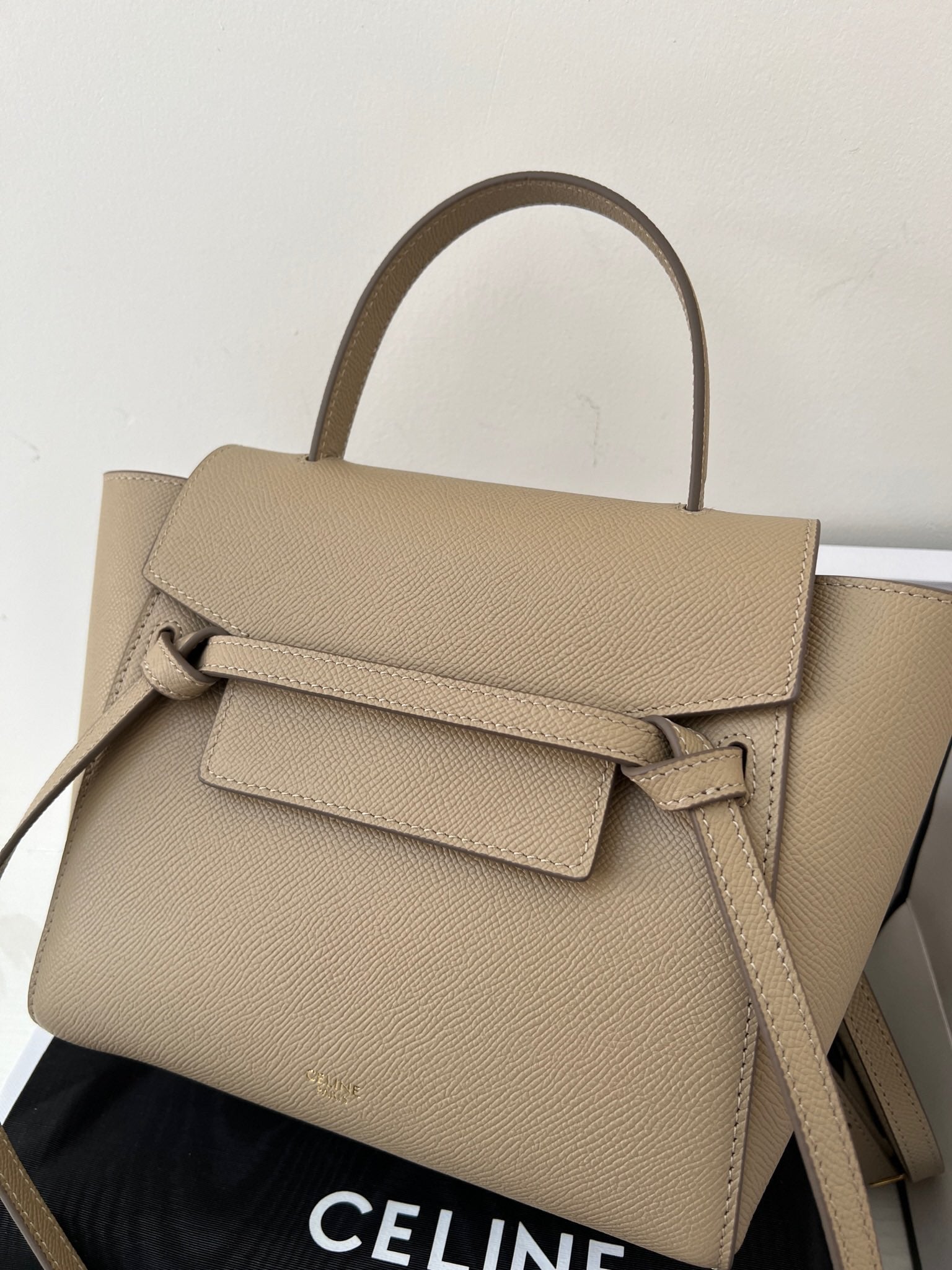 셀린느 벨트백 나노