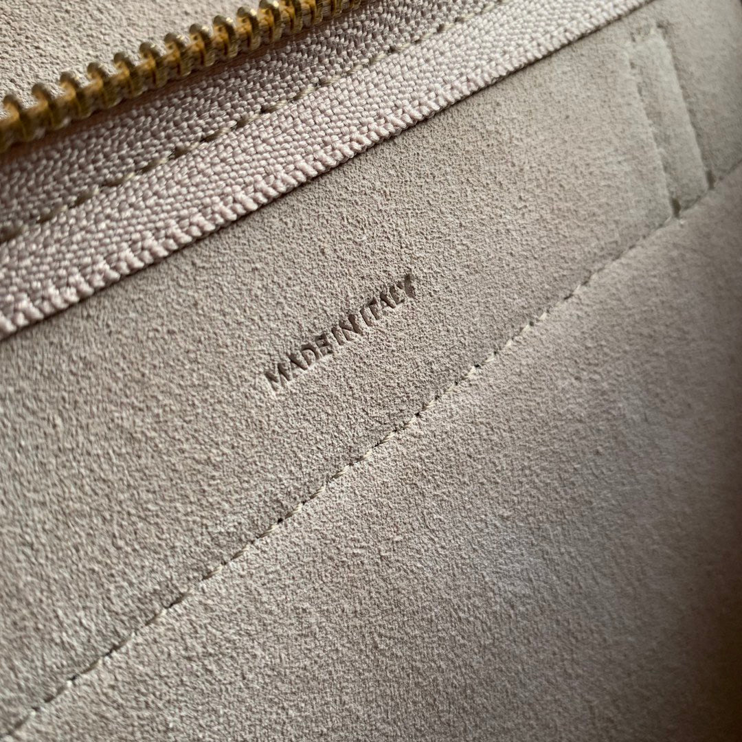 셀린느 벨트백 나노