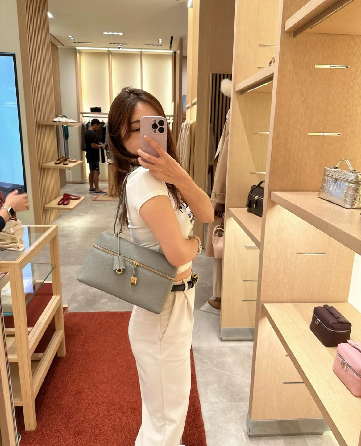 로로피아나 엑스트라백 L27 텍스쳐드 카프스킨