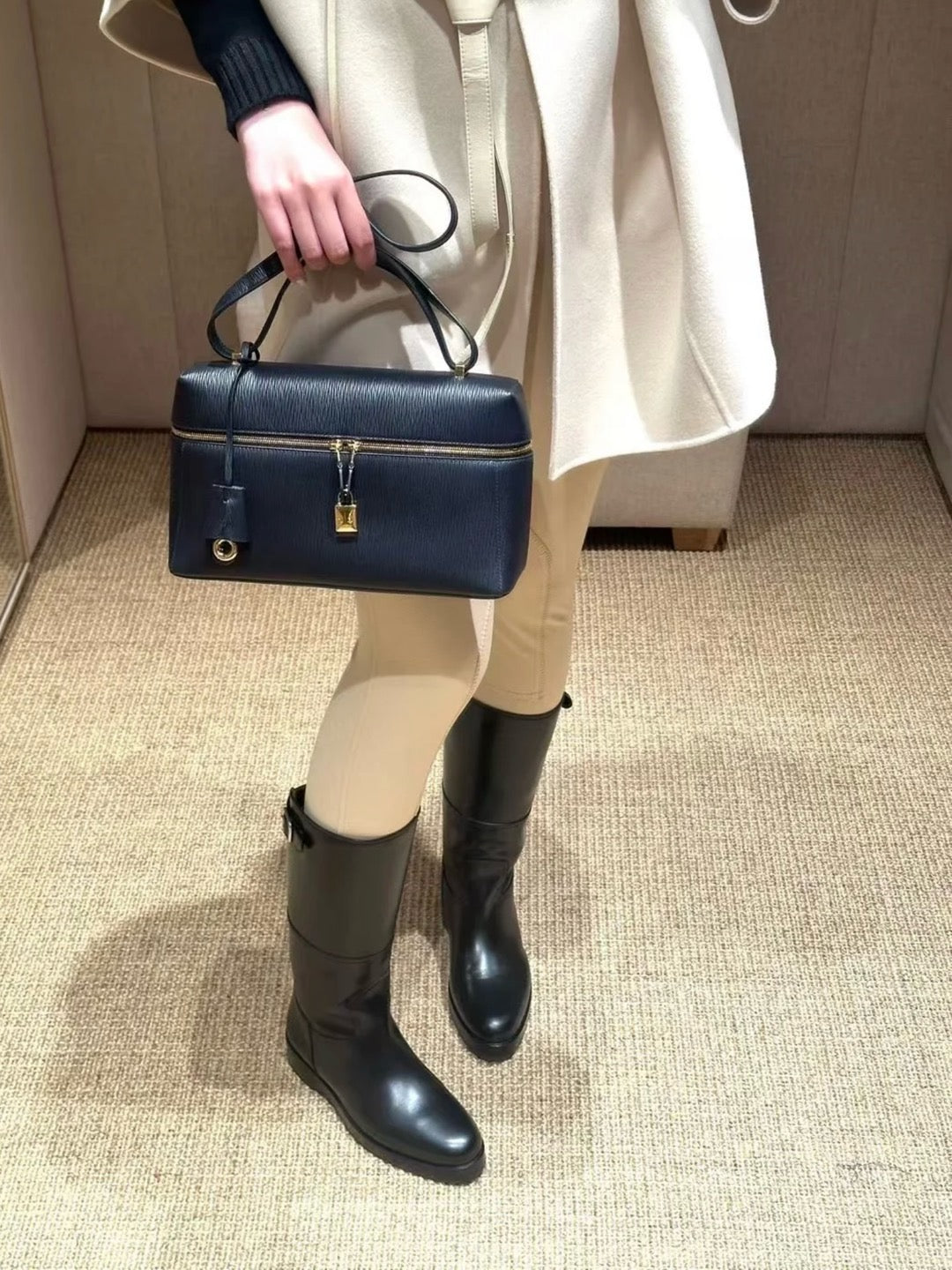 로로피아나 엑스트라백 L27 에비에이션 그레인