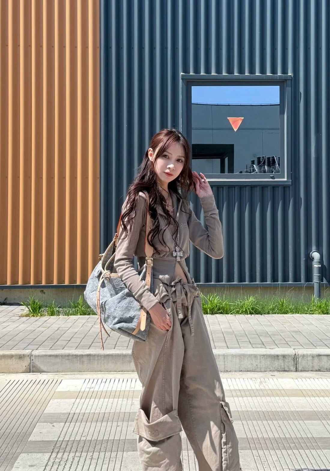 루이비통 워시드 그레이 캐리올 MM