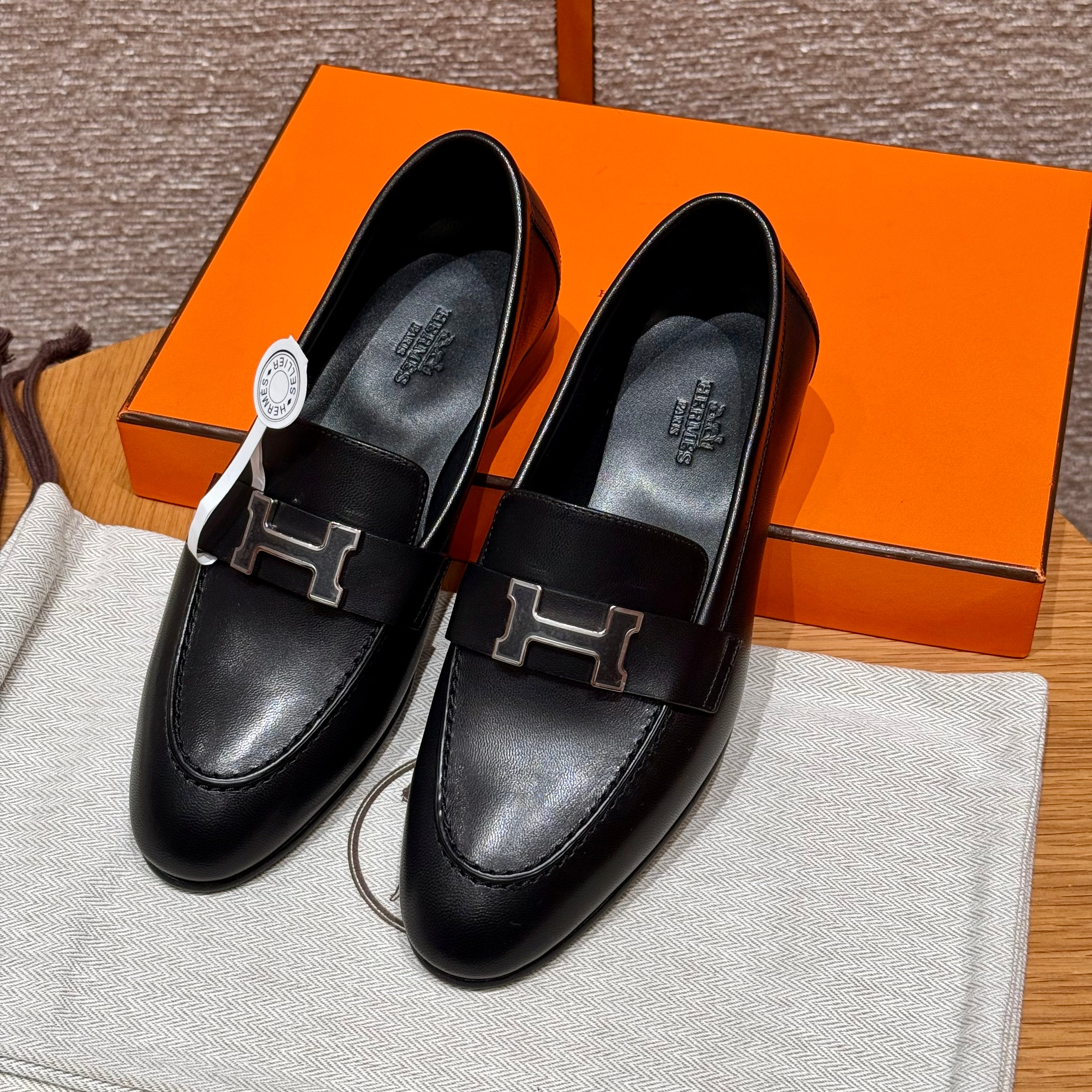 에르메스 Paris 파리 로퍼 은장