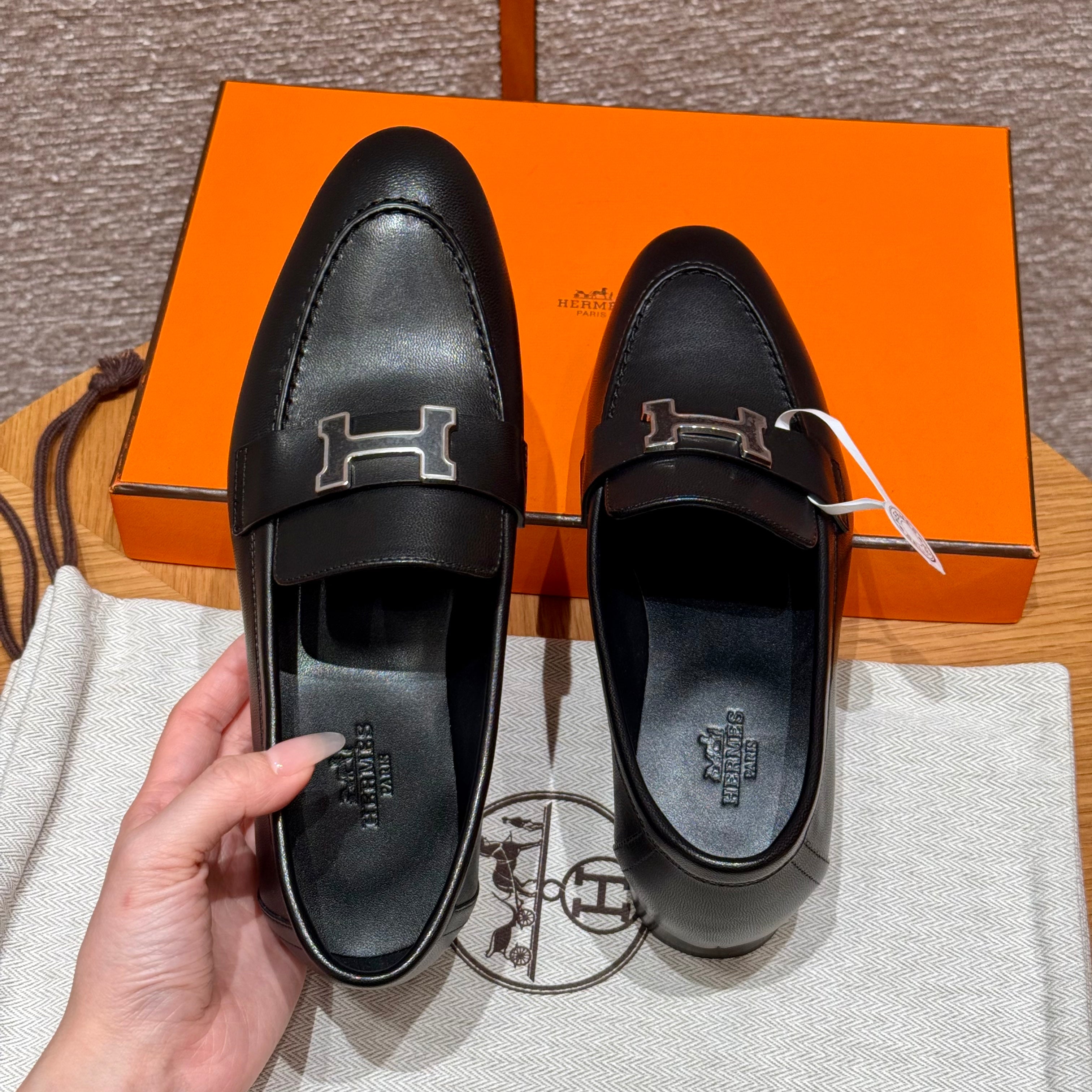 에르메스 Paris 파리 로퍼 은장