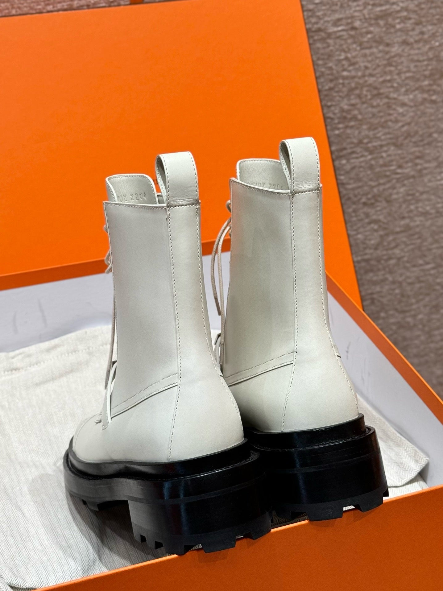 에르메스 First 퍼스트 로퍼