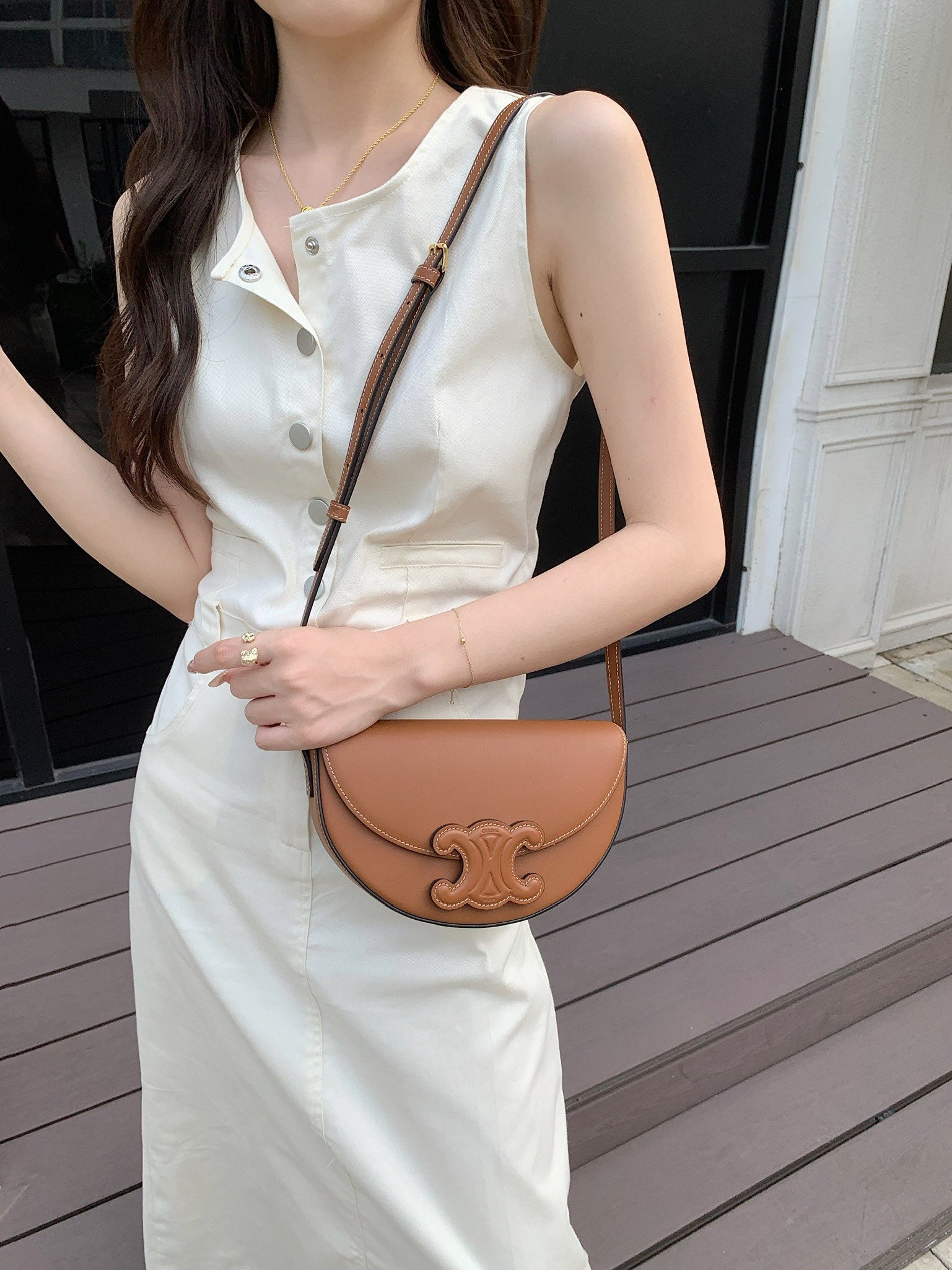 셀린느 퀴르 트리옹프 베사체백