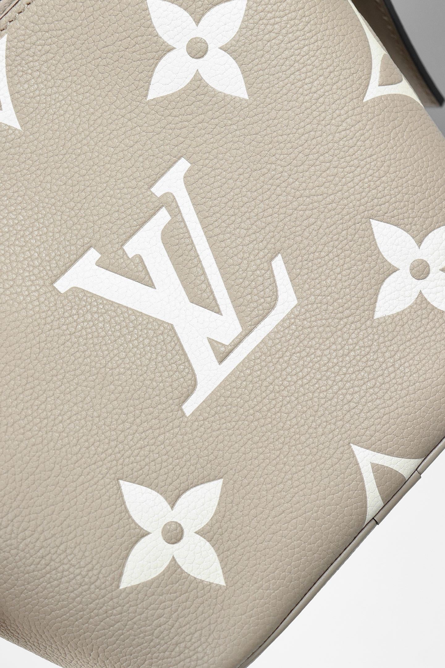 루이비통 앙프렝뜨 바이컬러 올 인 BB