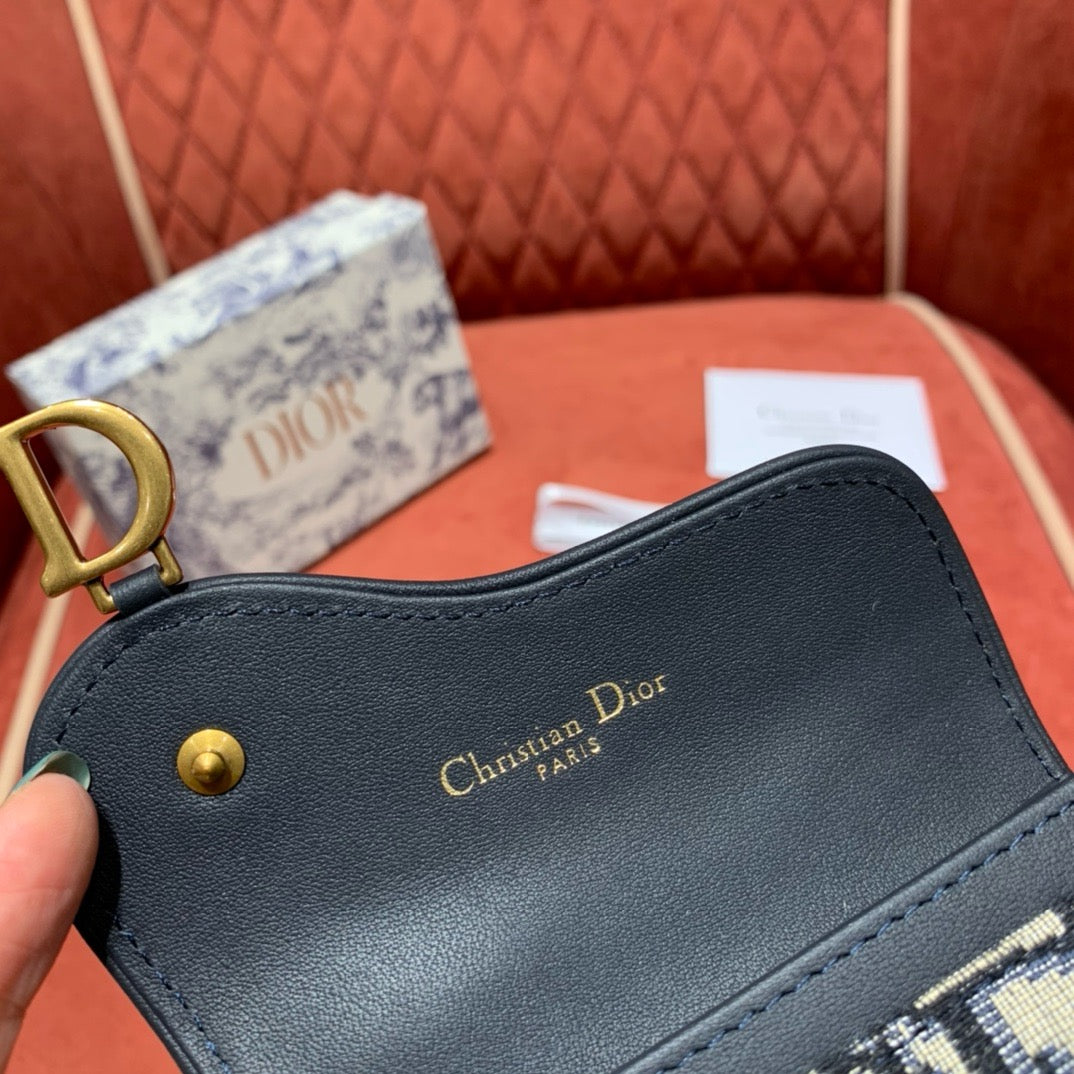 디올 새들 플랩 오블리크 카드