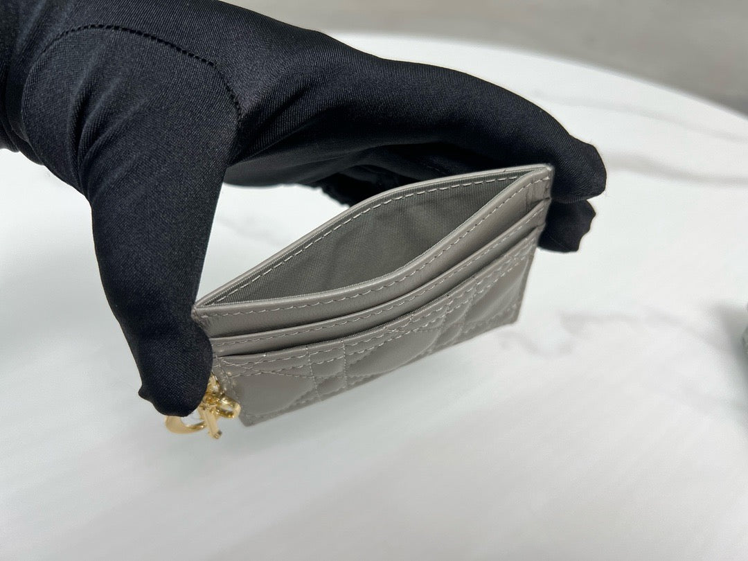 디올 레이디 프리지아 카드 홀더