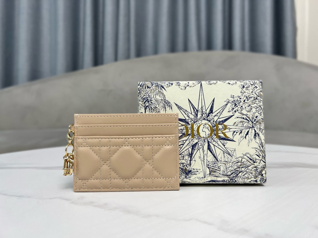 디올 레이디 프리지아 카드 홀더