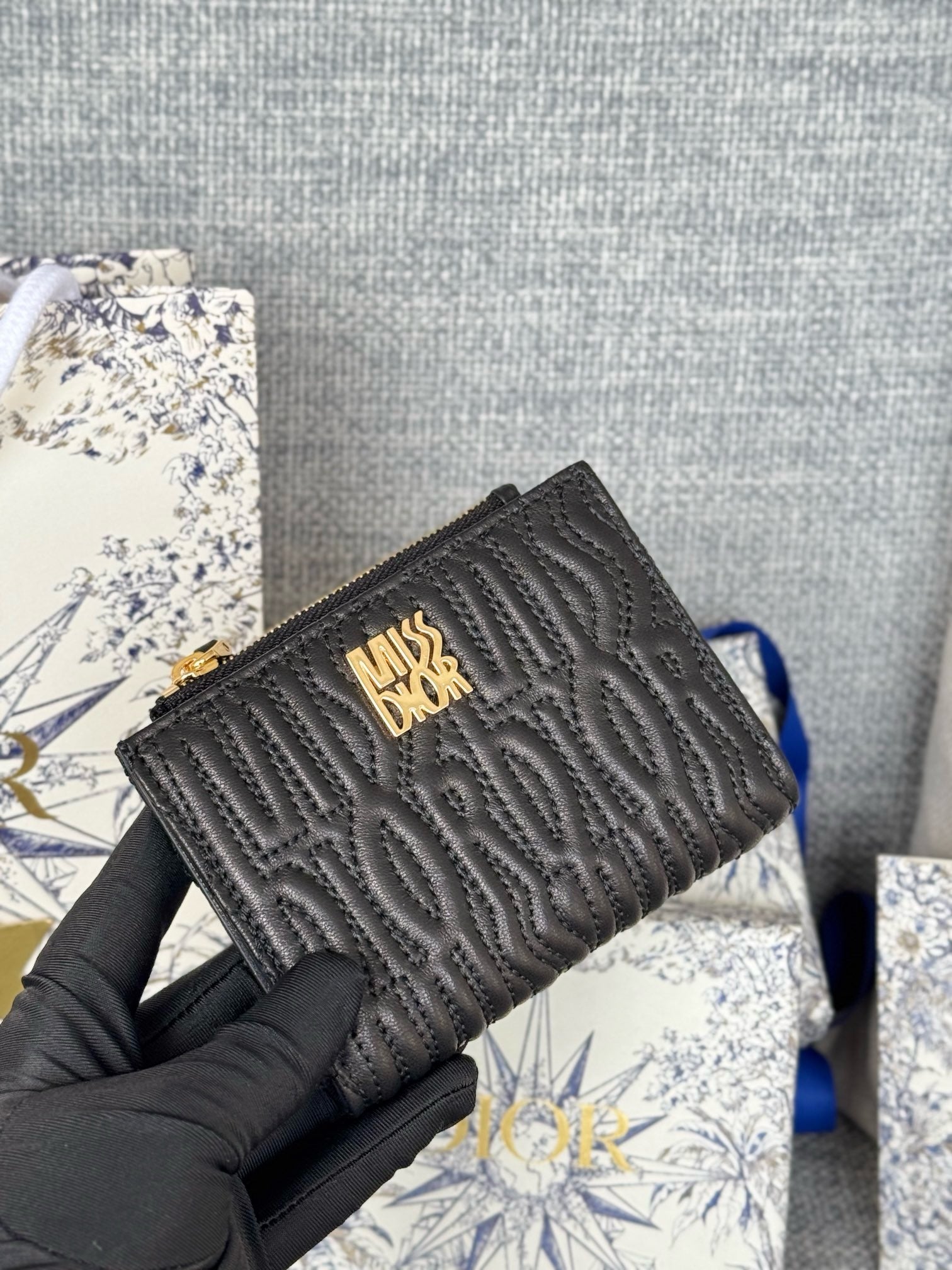 디올 미스 디올 달리아 울오버 지갑