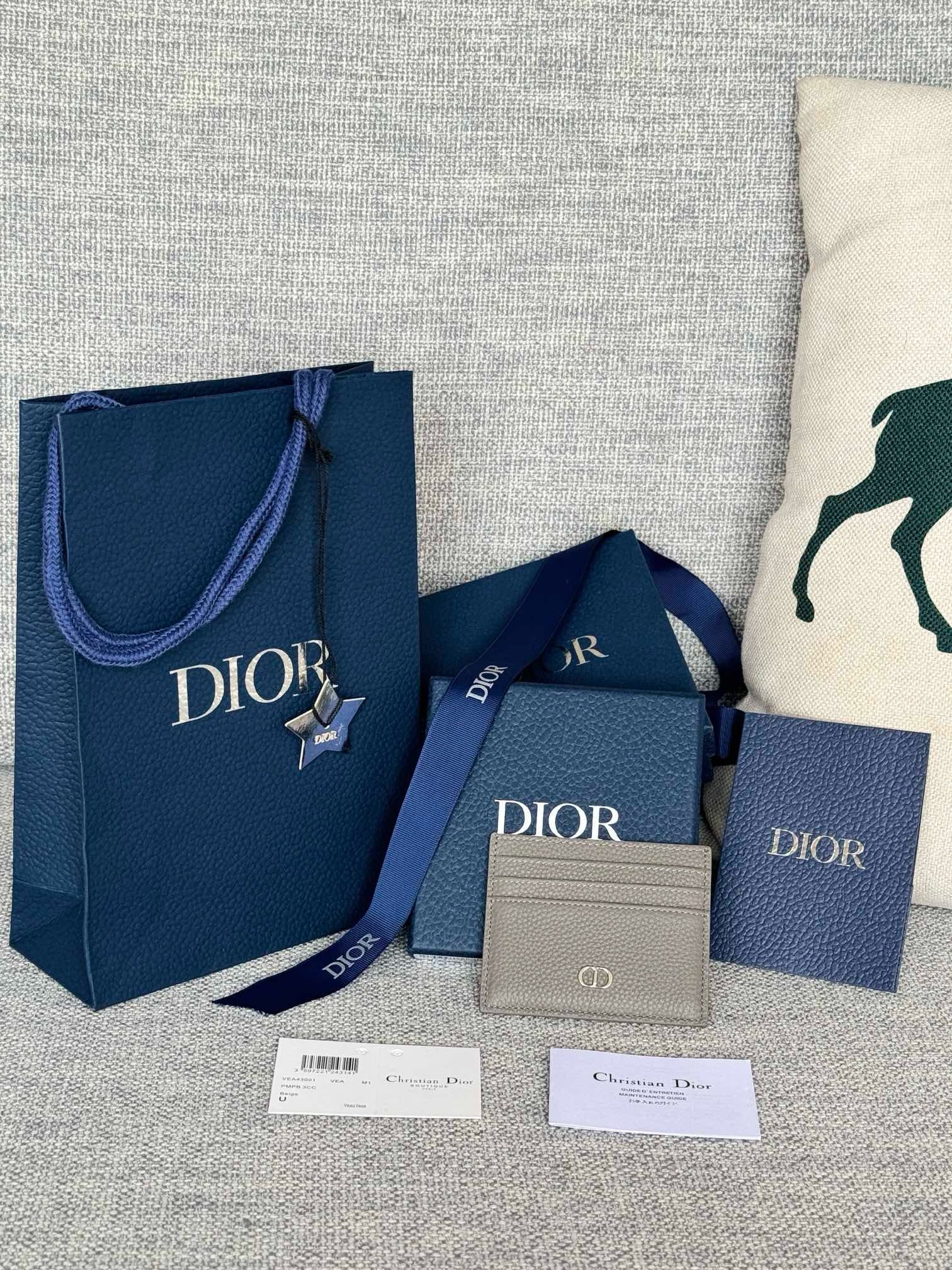 디올 CD 아이콘 카드 지갑