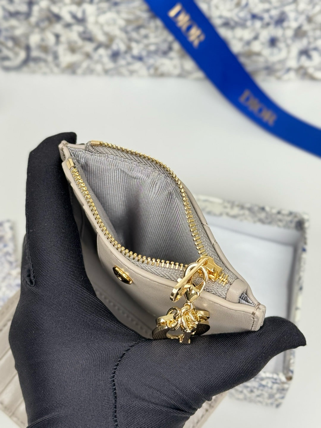 디올 레이디 달리아 지갑