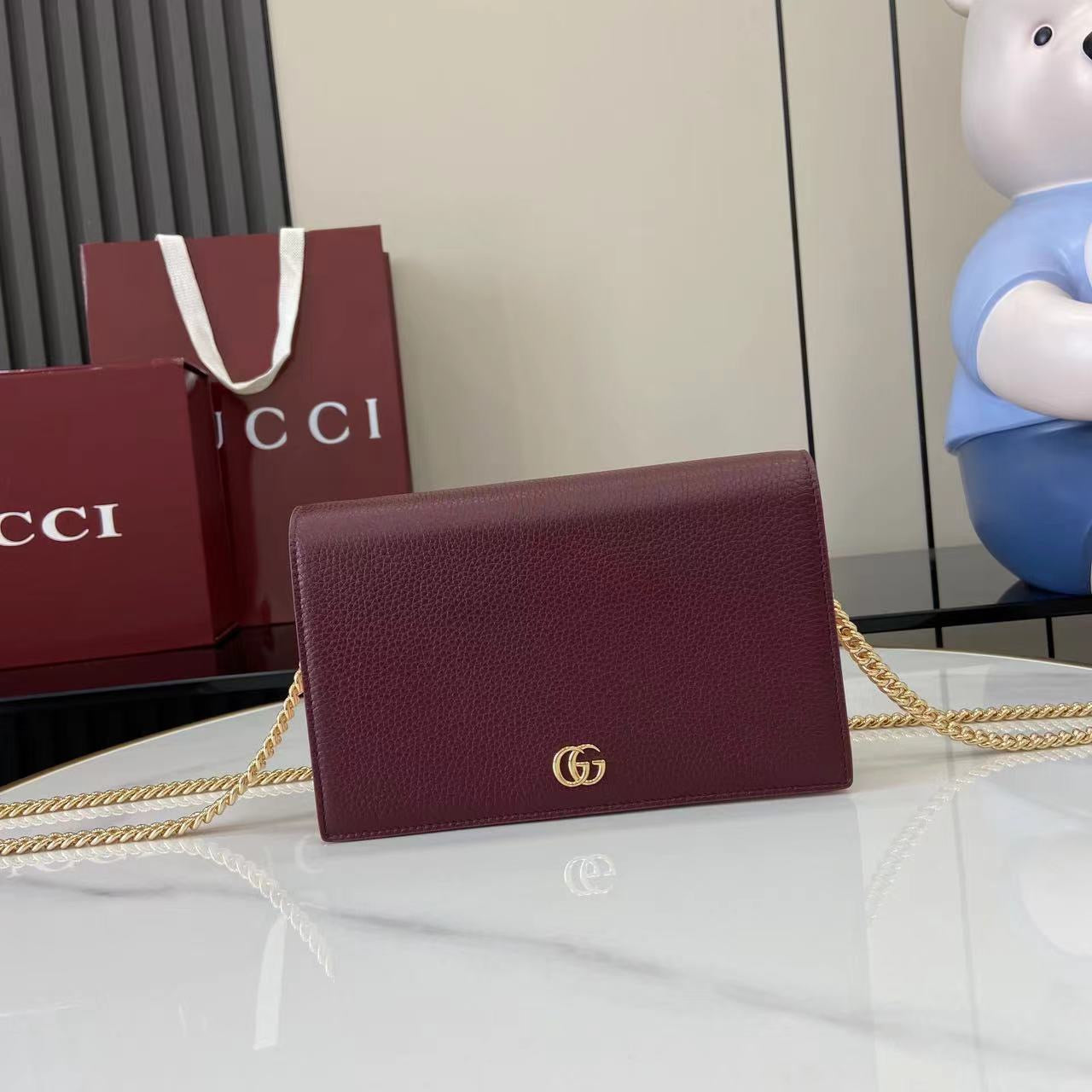 구찌 GG 마몬트 레더 금장 체인 미니 크로스백