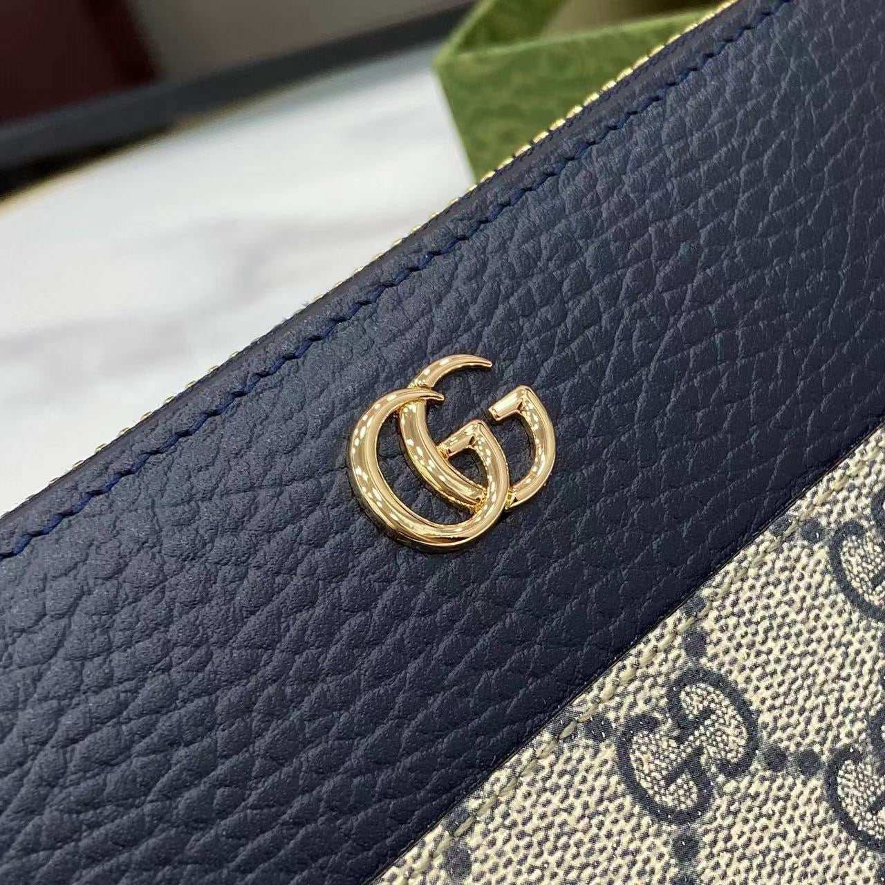 구찌 GG 마몽트 지퍼 장지갑 캔버스