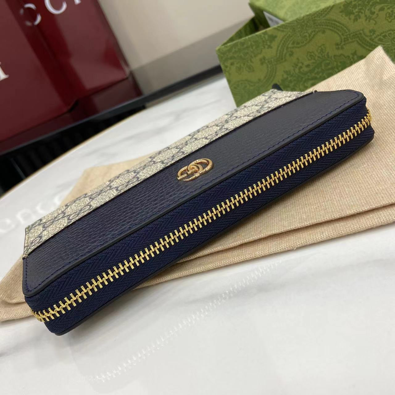 구찌 GG 마몽트 지퍼 장지갑 캔버스