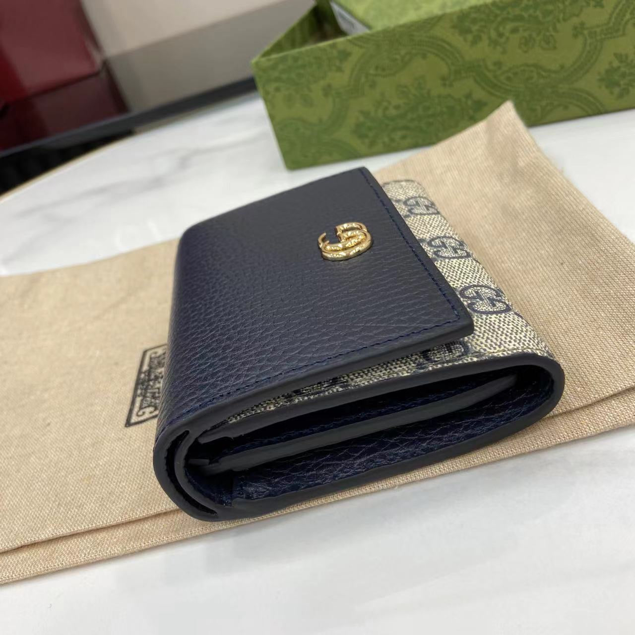 구찌 GG 마몬트 레더 지갑