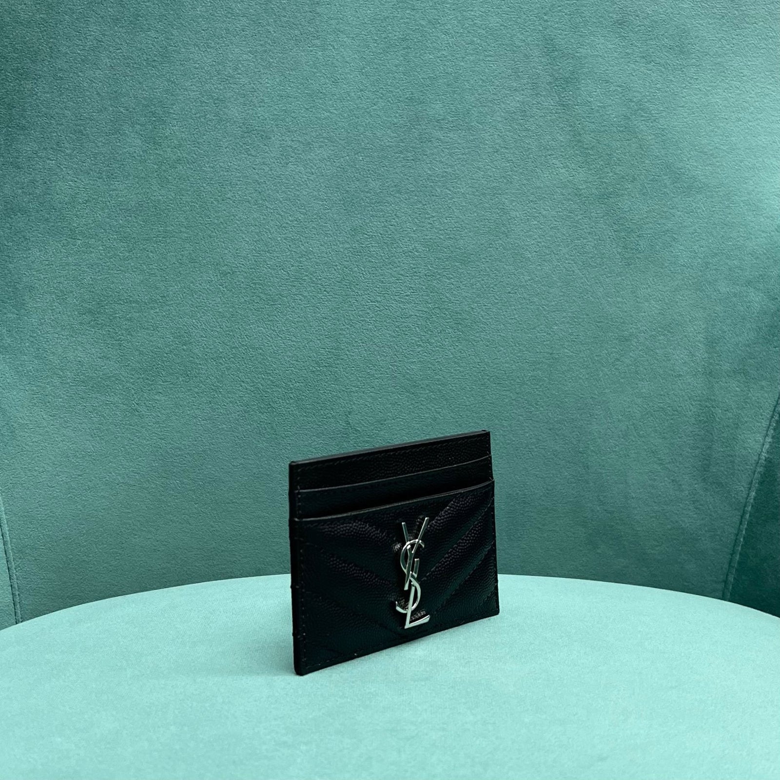 생로랑 모노그램 마테라쎄 카드지갑