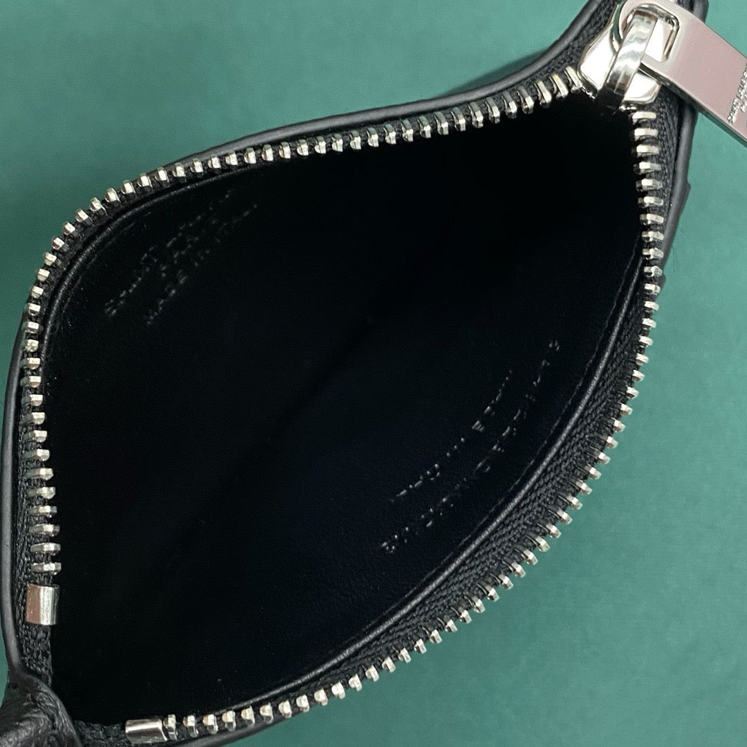 생로랑 시그니처 로고 지퍼 카드 홀더