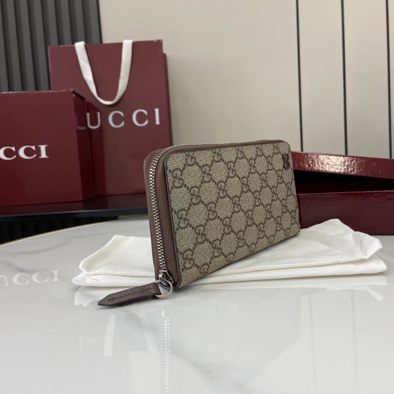 구찌 바이컬러 지퍼 장지갑