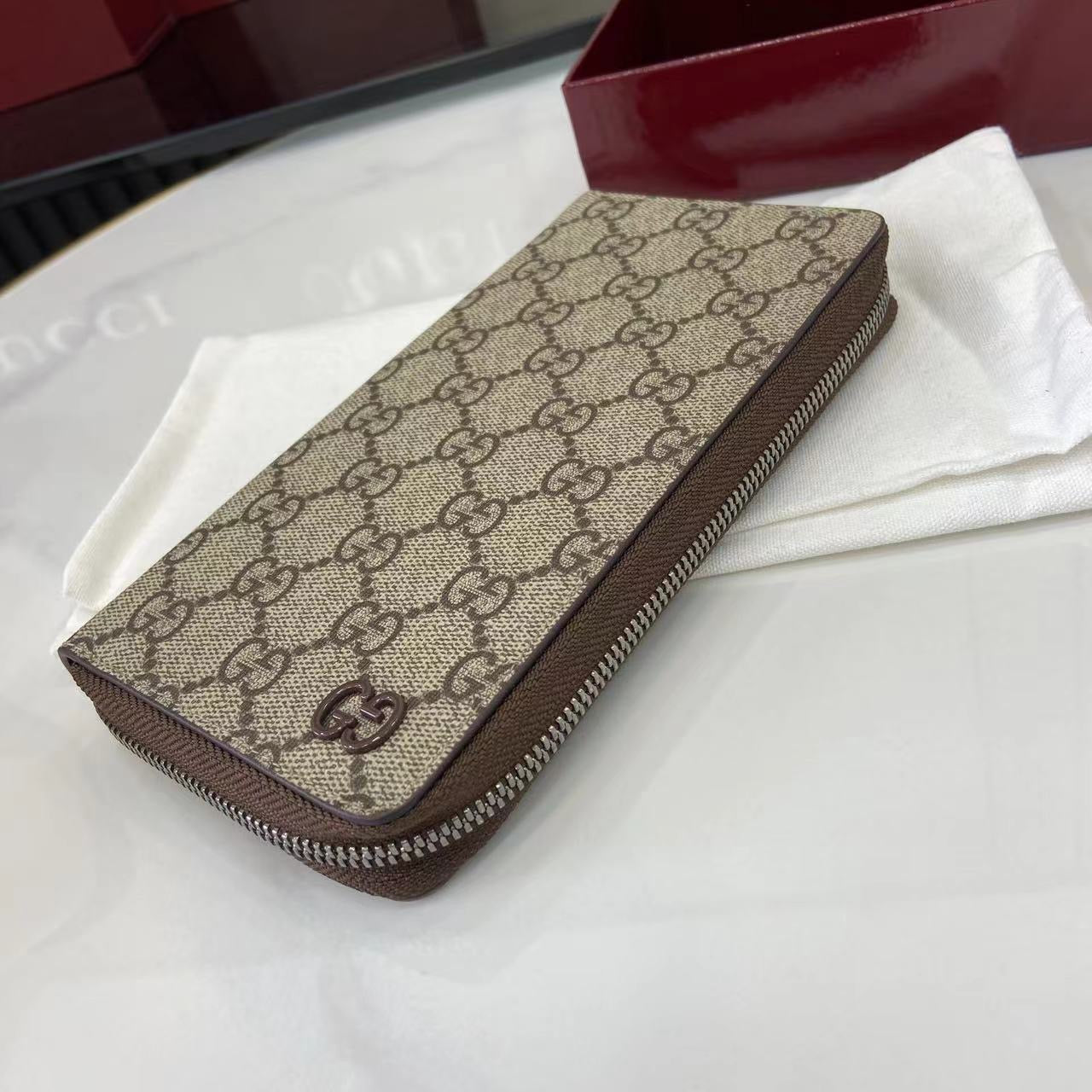 구찌 바이컬러 지퍼 장지갑