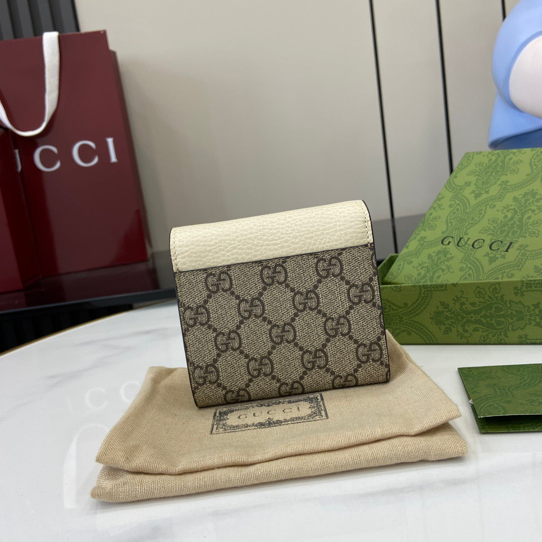 구찌 GG 수프림 반지갑