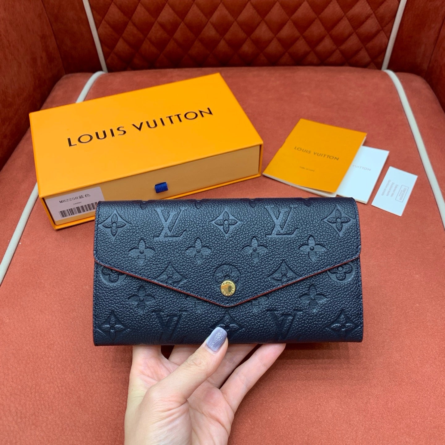 루이비통 사라 월렛 모노그램 앙프렝뜨