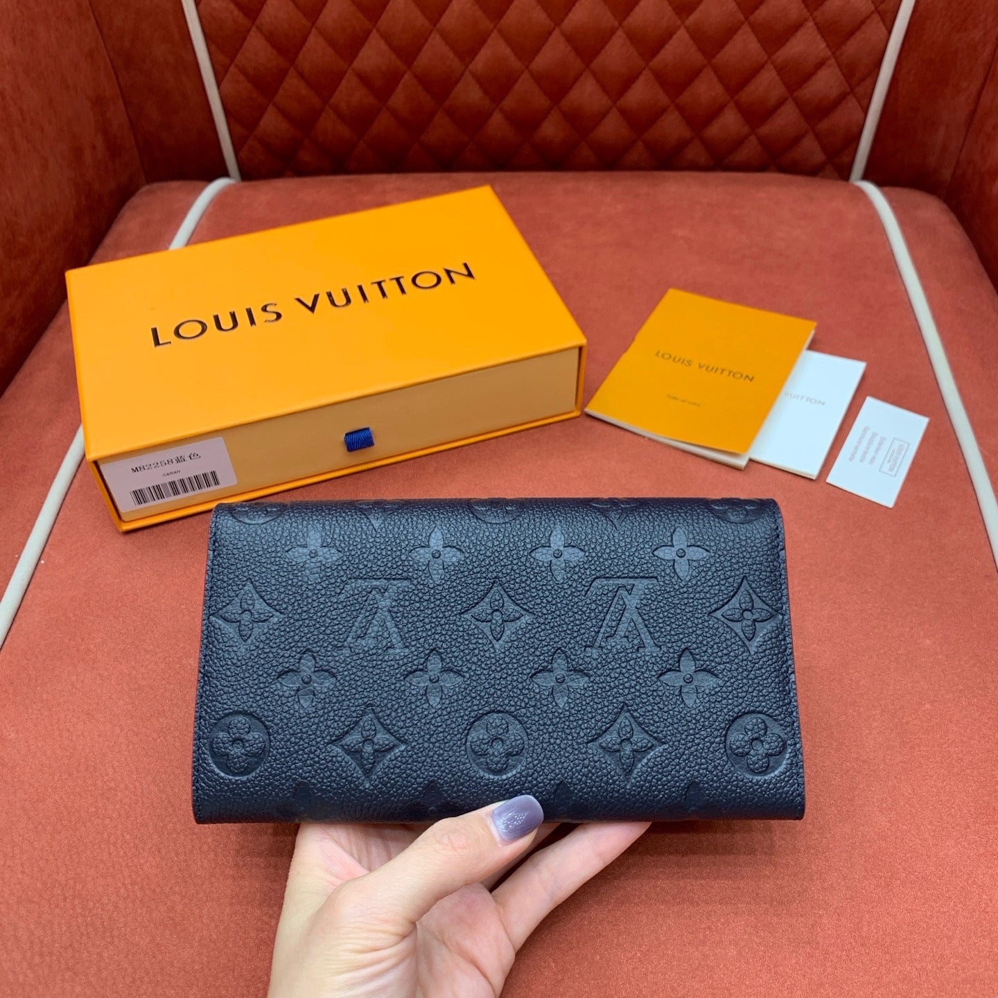 루이비통 사라 월렛 모노그램 앙프렝뜨