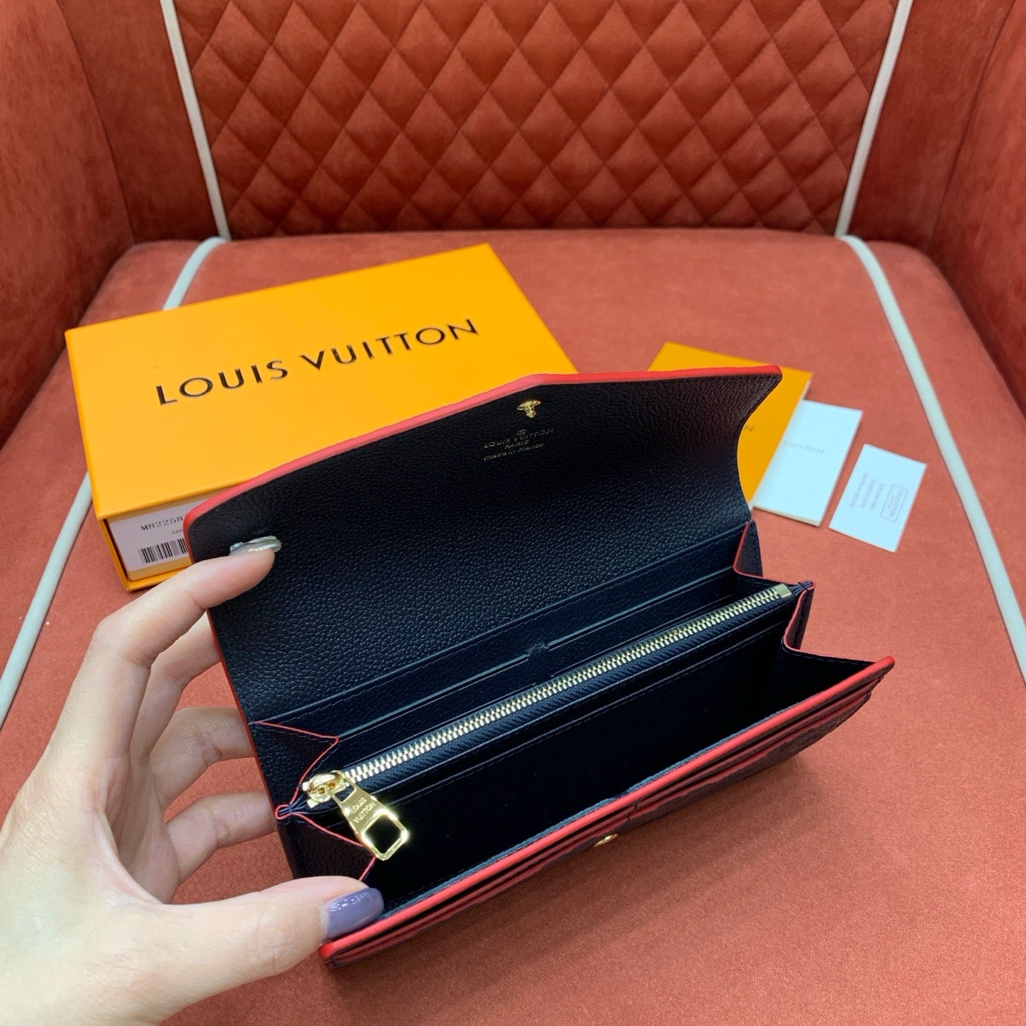 루이비통 사라 월렛 모노그램 앙프렝뜨