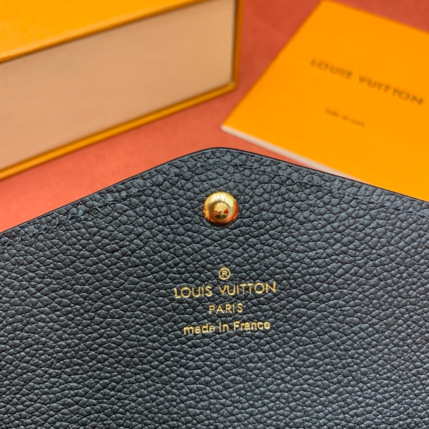 루이비통 사라 월렛 모노그램 앙프렝뜨