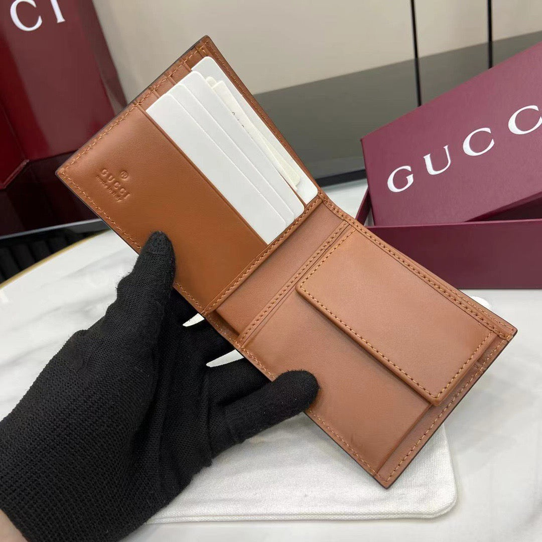 구찌 GG 엠블럼 반지갑