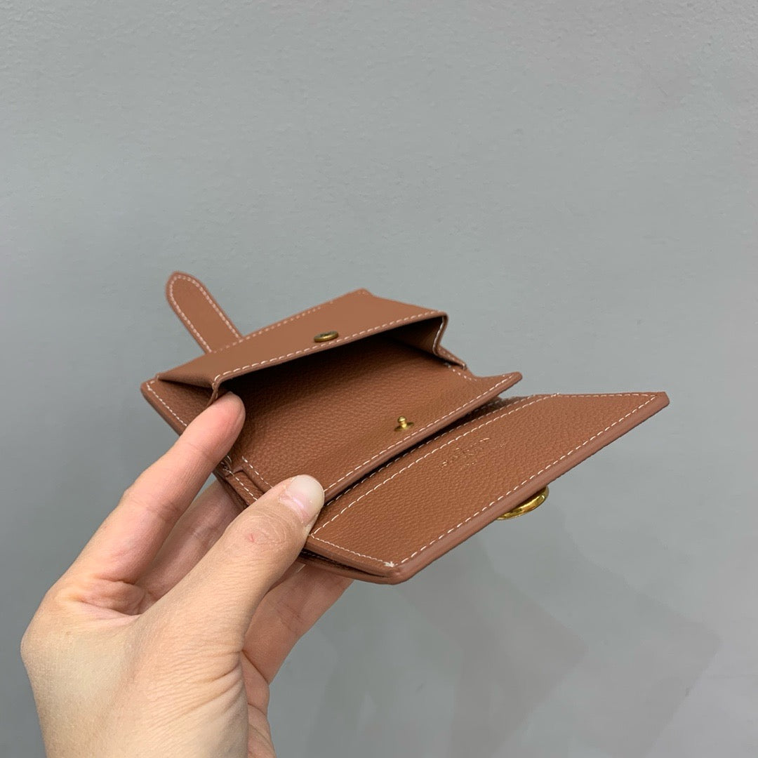 루이비통 로우 키 컴팩트 월렛