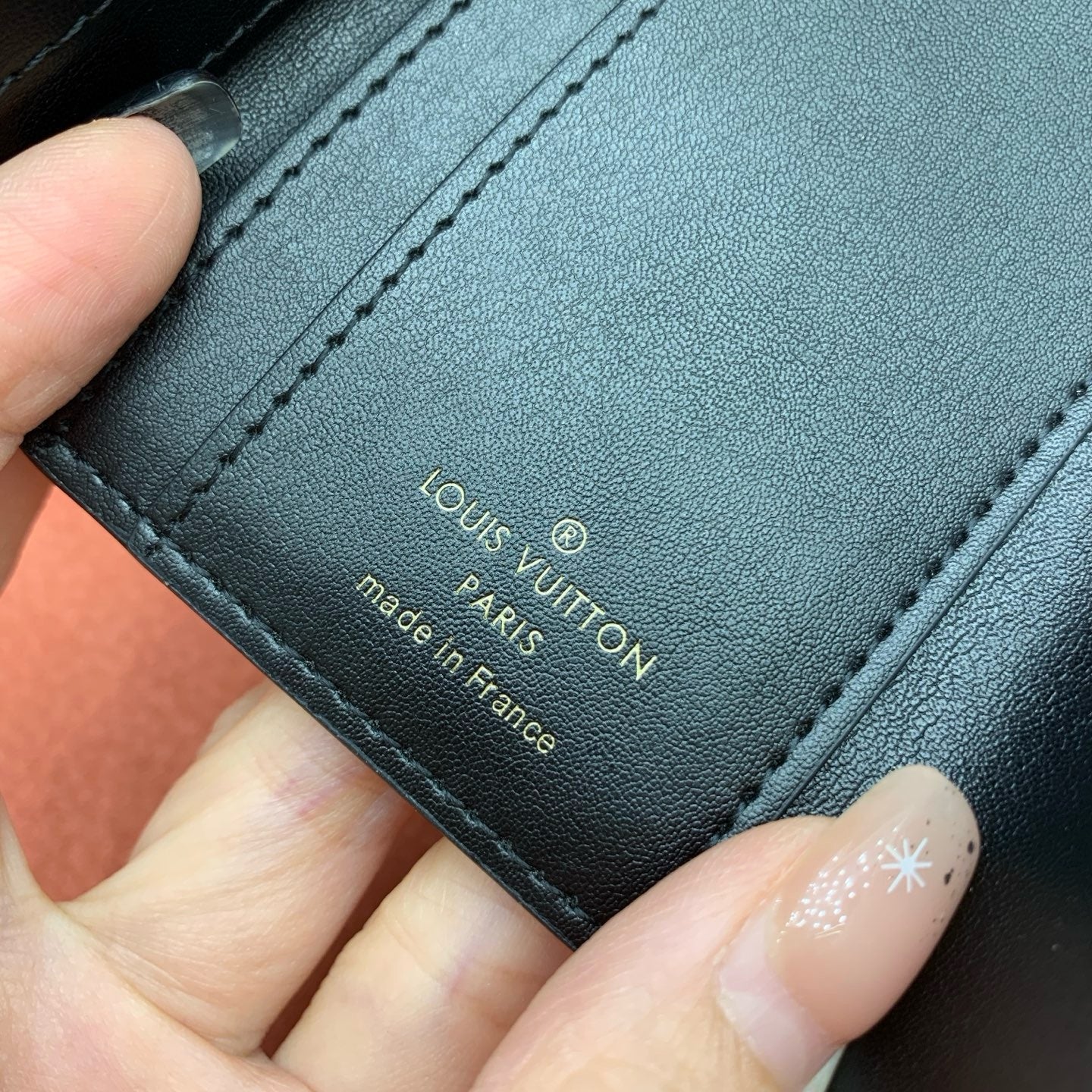 루이비통 마이크로 월렛 모노그램