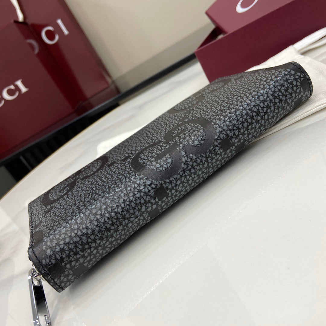 구찌 레더 점보 GG 지퍼 지갑