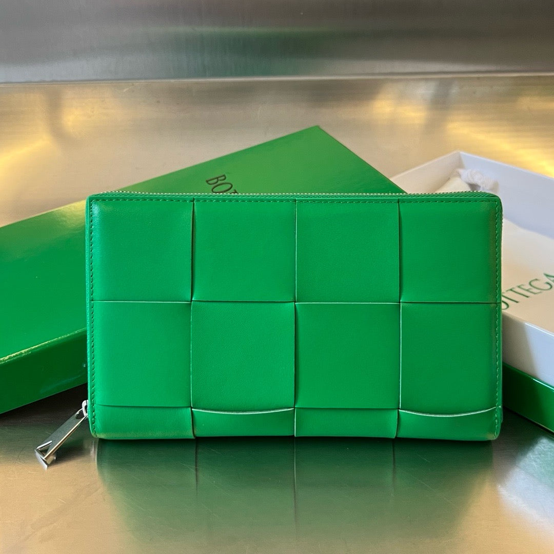 보테가 베네타 지퍼 어라운드 카세트 장지갑