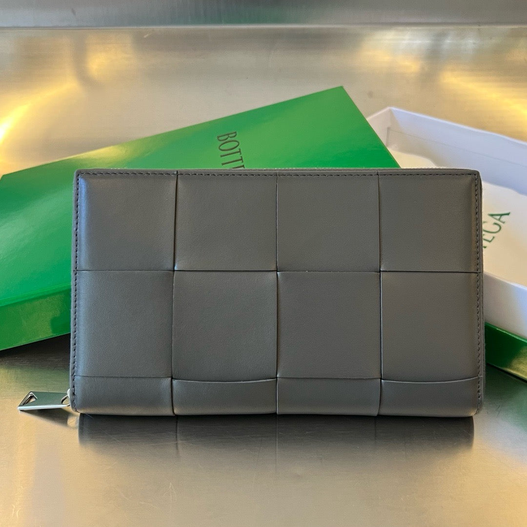 보테가 베네타 지퍼 어라운드 카세트 장지갑