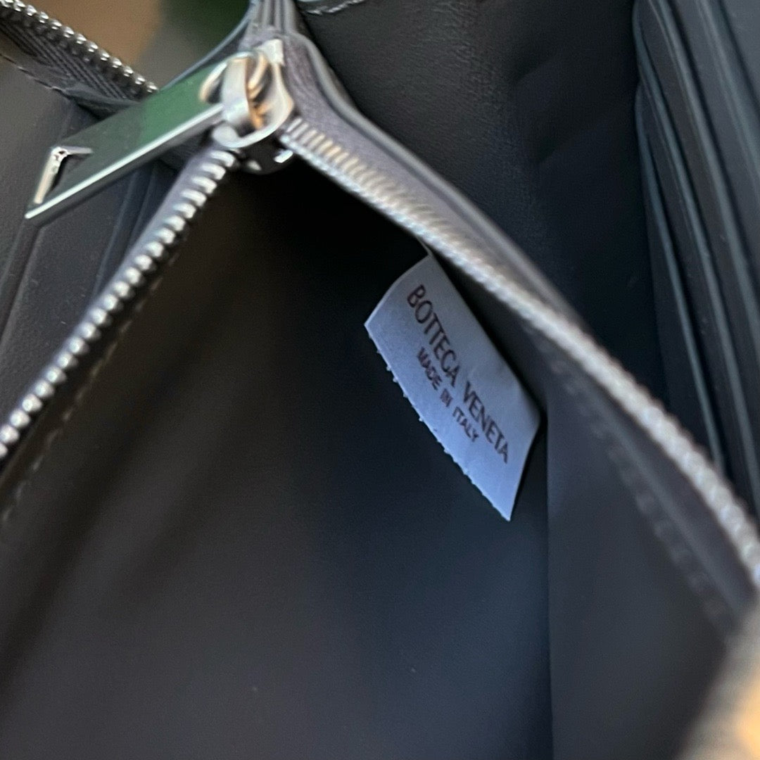 보테가 베네타 지퍼 어라운드 카세트 장지갑