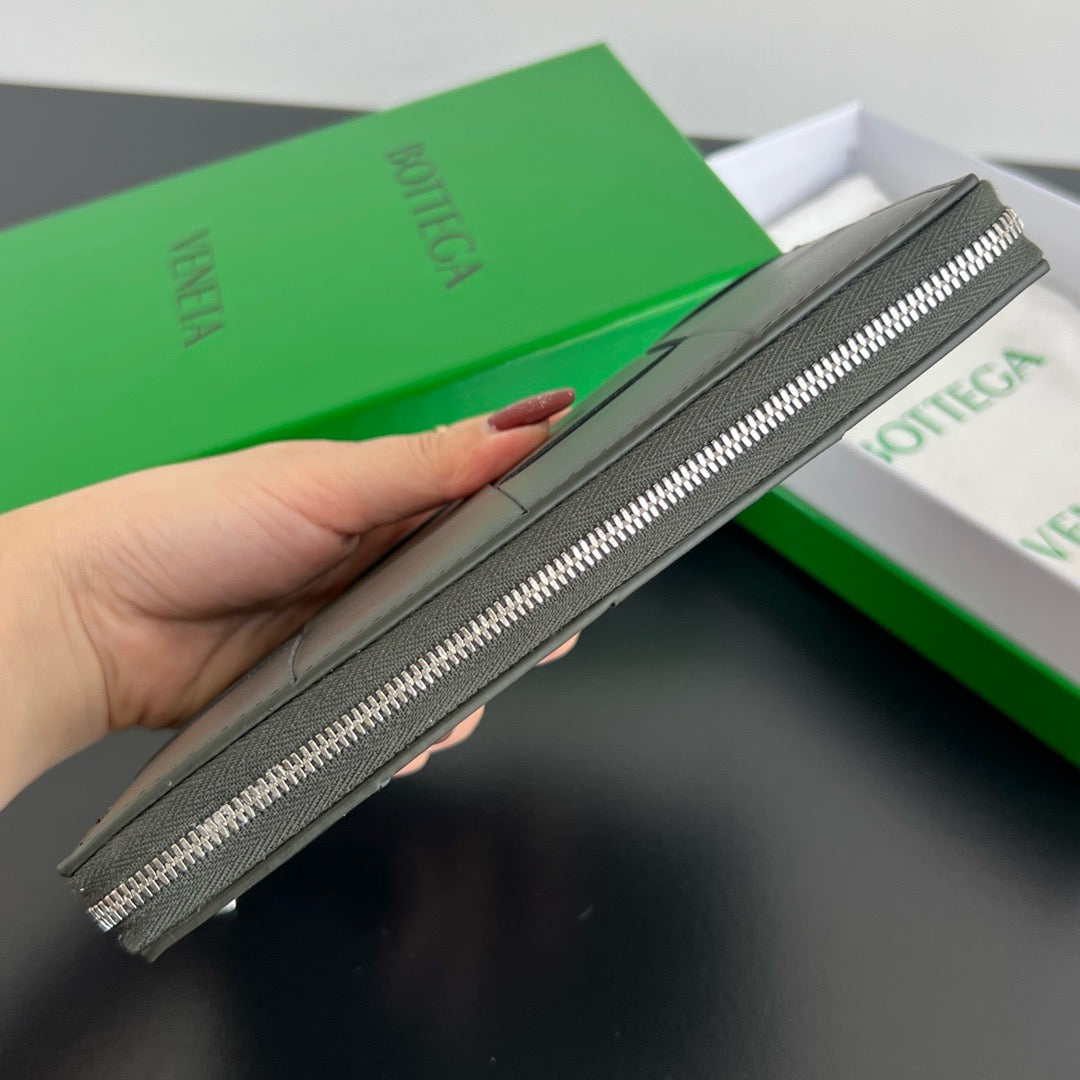 보테가 베네타 지퍼 어라운드 카세트 장지갑