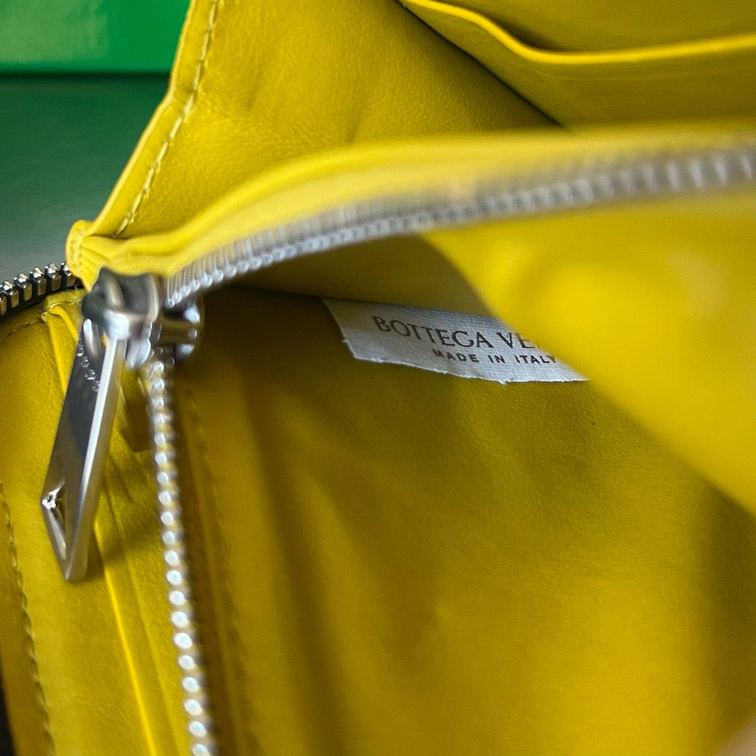 보테가 베네타 인트레치아토 지퍼 투톤 장지갑