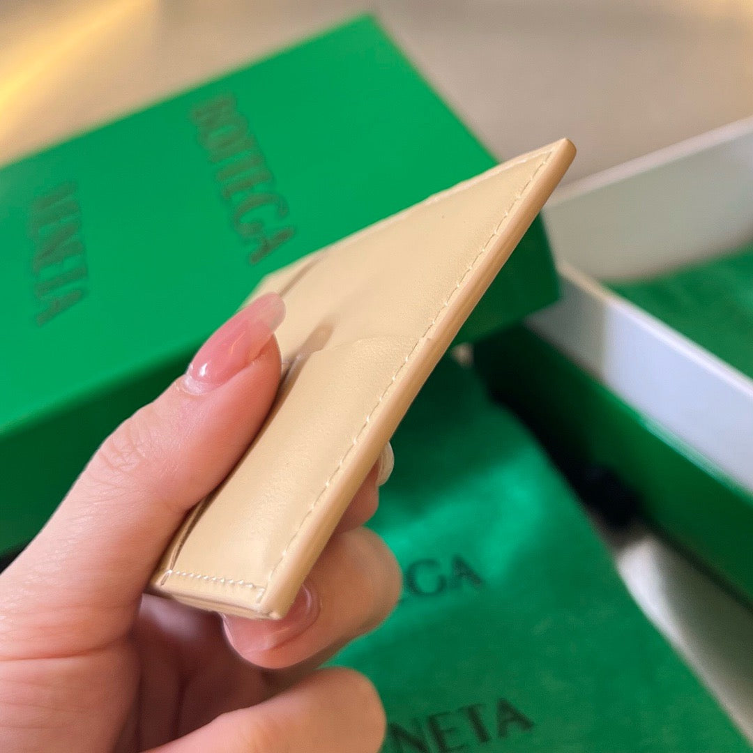 보테가 베네타 카세트 카드 홀더