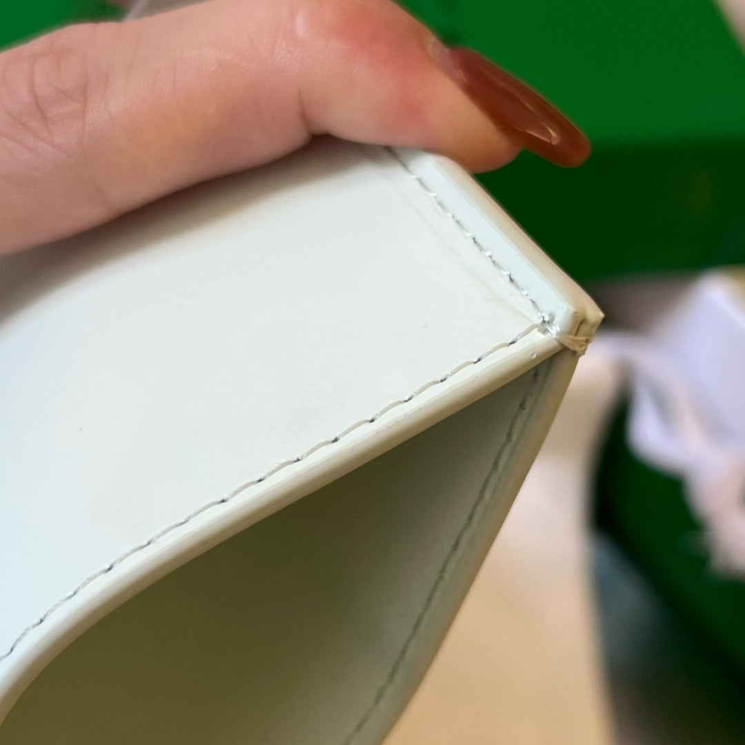 보테가 베네타 카세트 카드 홀더