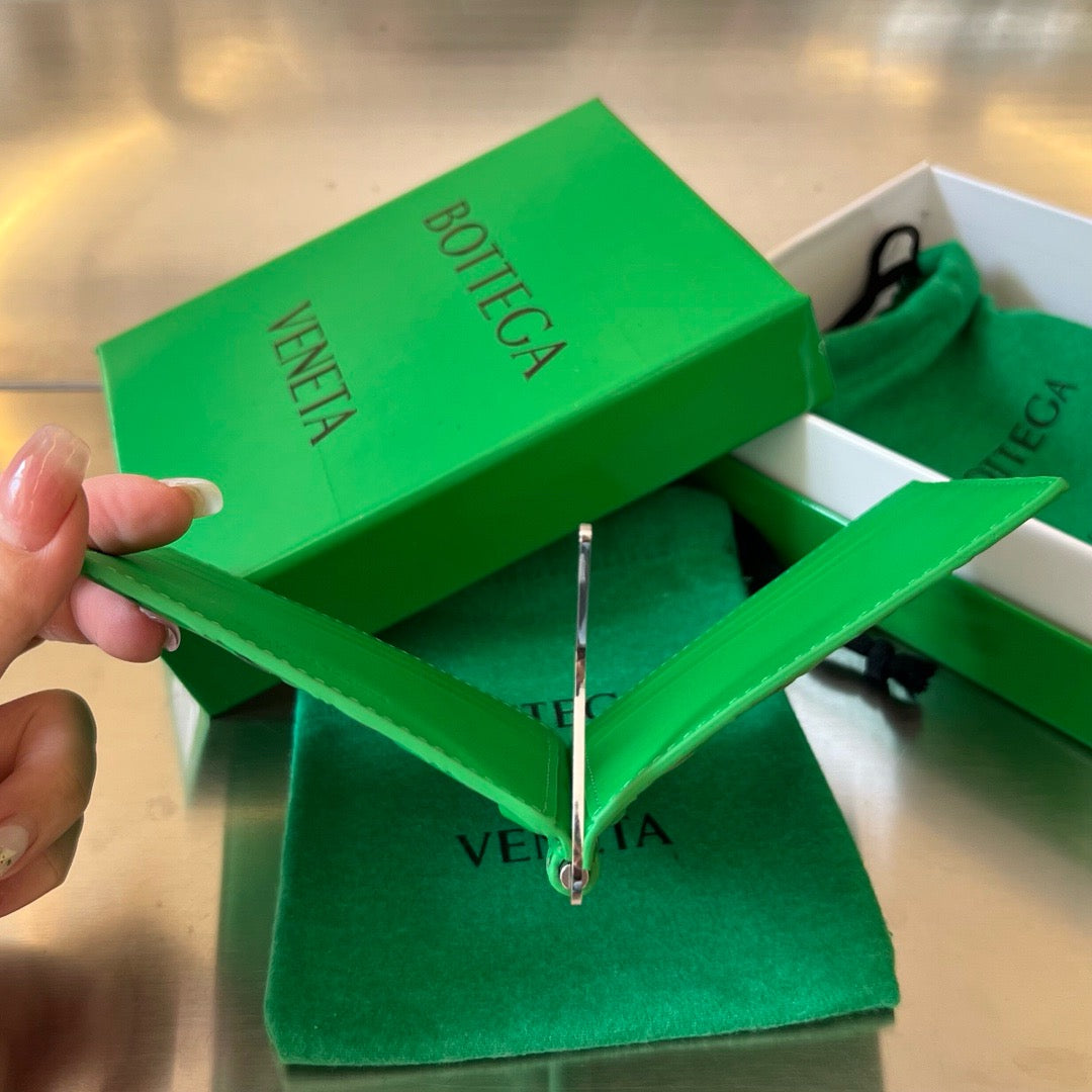 보테가 베네타 인트레치아토 머니 클립