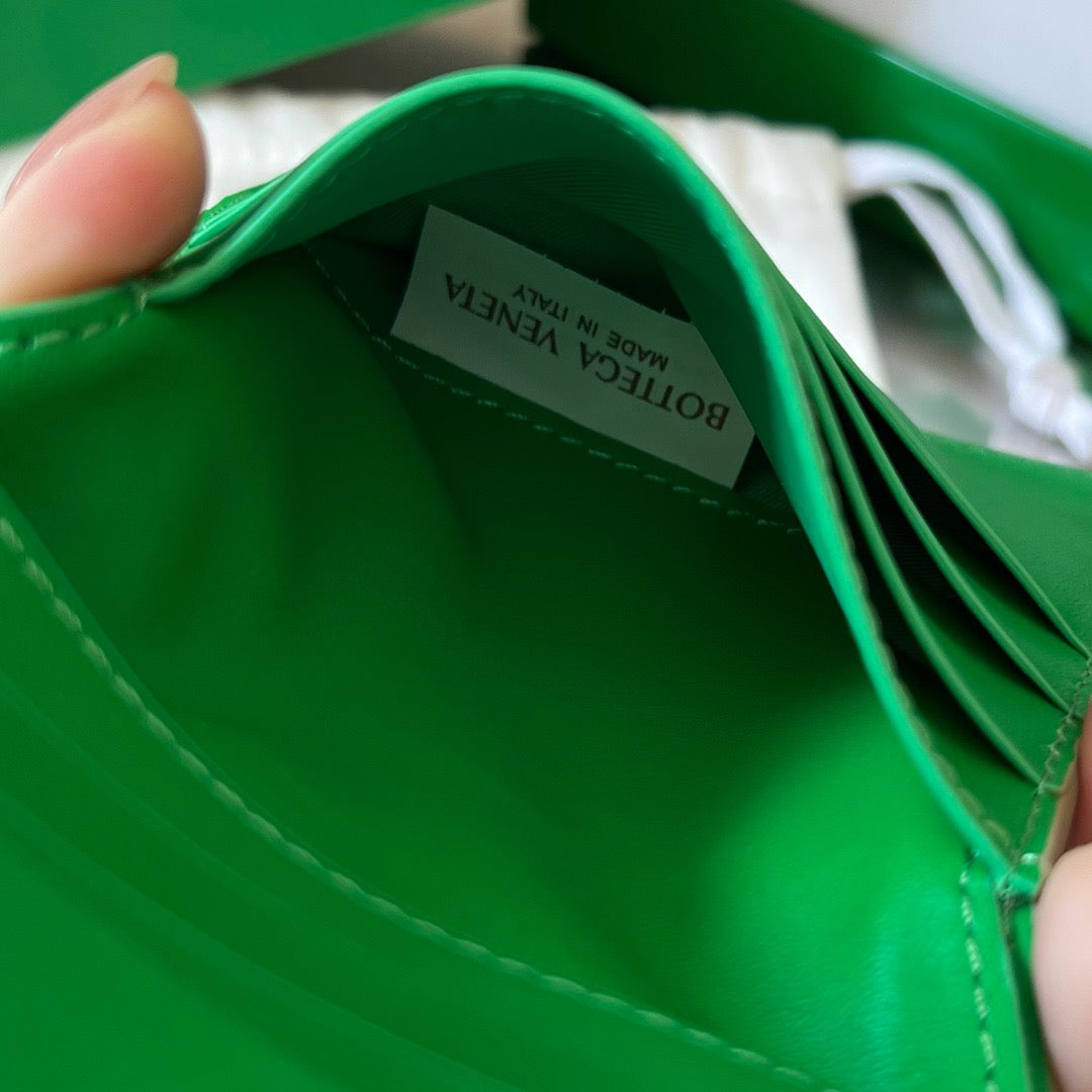 보테가 베네타 인트레치아토 슬림 투톤 반지갑